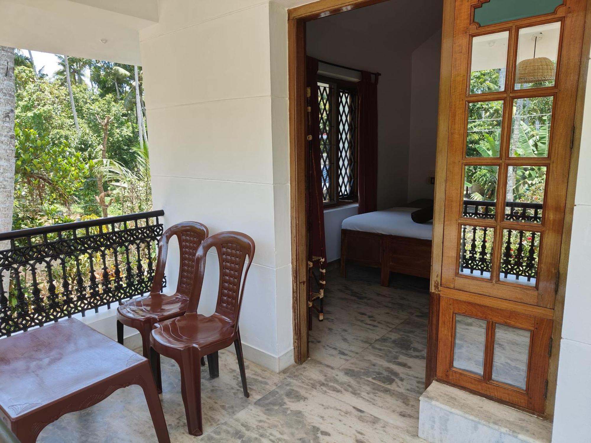 Shamak Homestay วาร์คาลา ภายนอก รูปภาพ