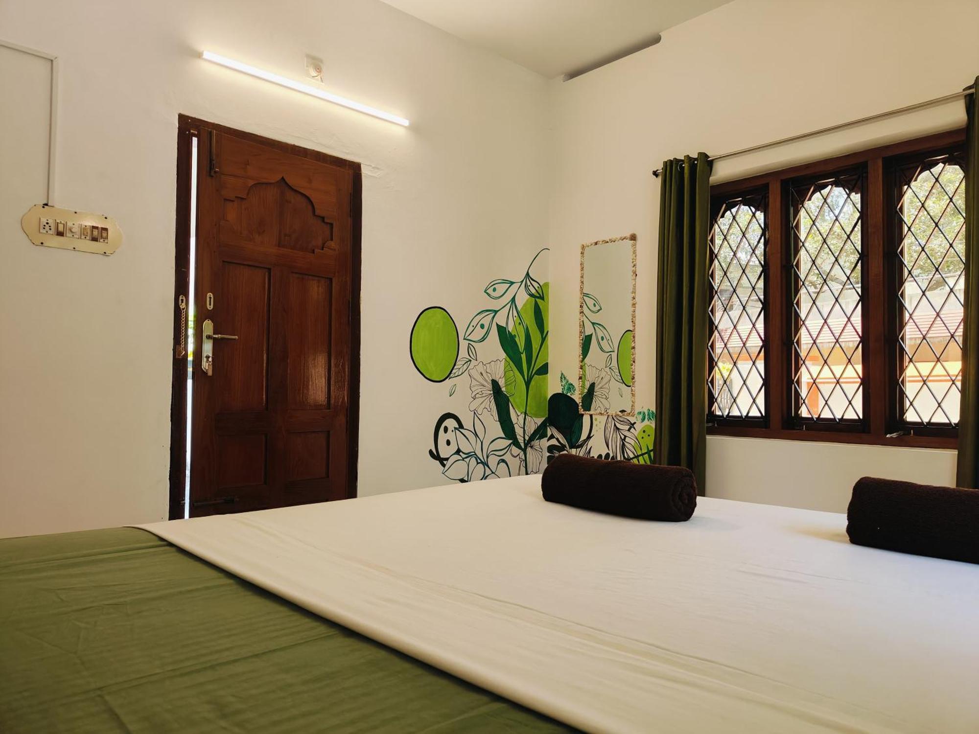 Shamak Homestay วาร์คาลา ภายนอก รูปภาพ