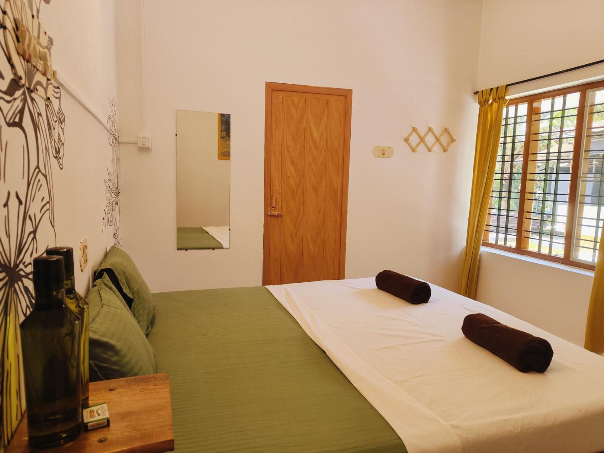 Shamak Homestay วาร์คาลา ภายนอก รูปภาพ