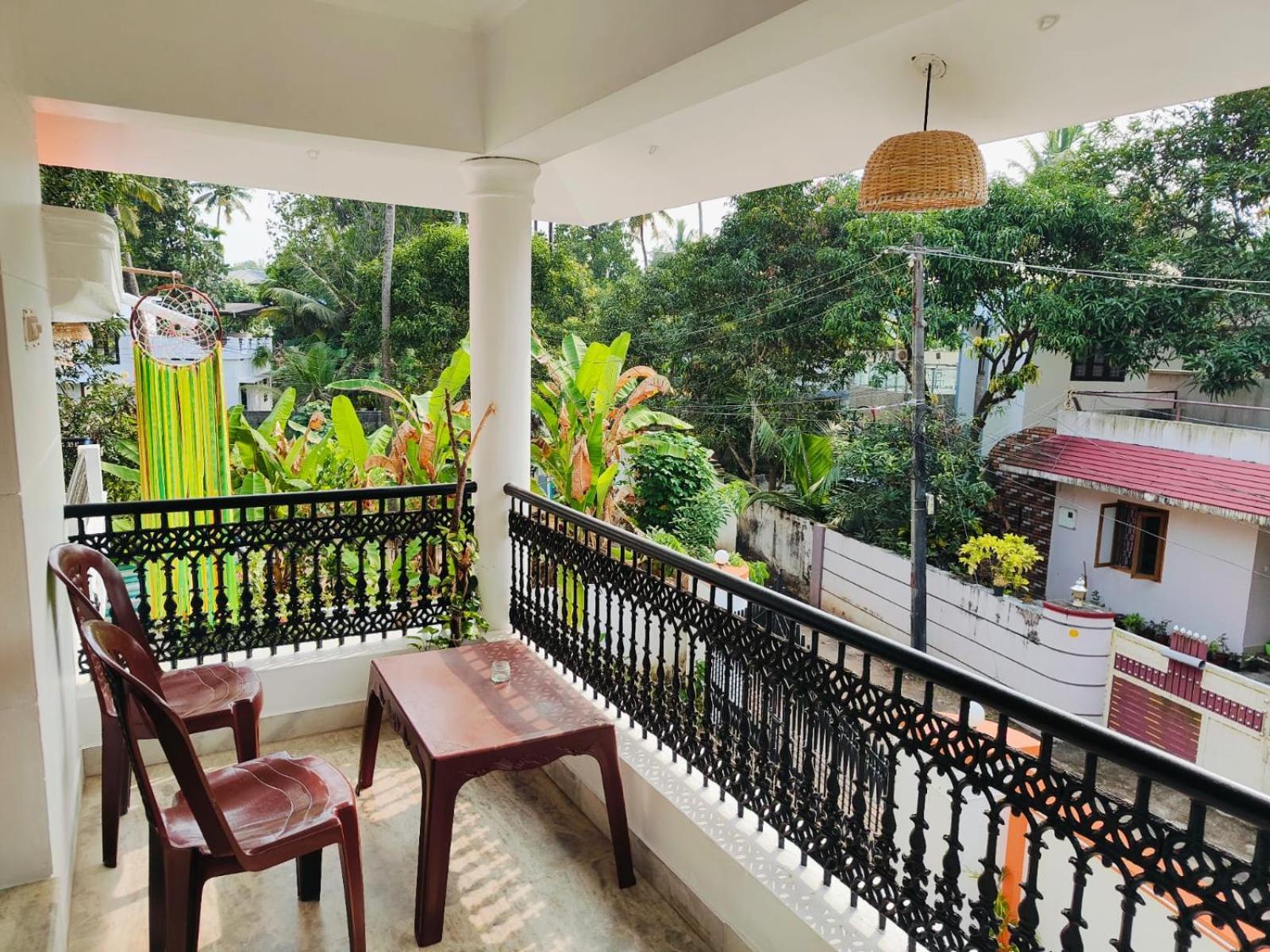 Shamak Homestay วาร์คาลา ภายนอก รูปภาพ
